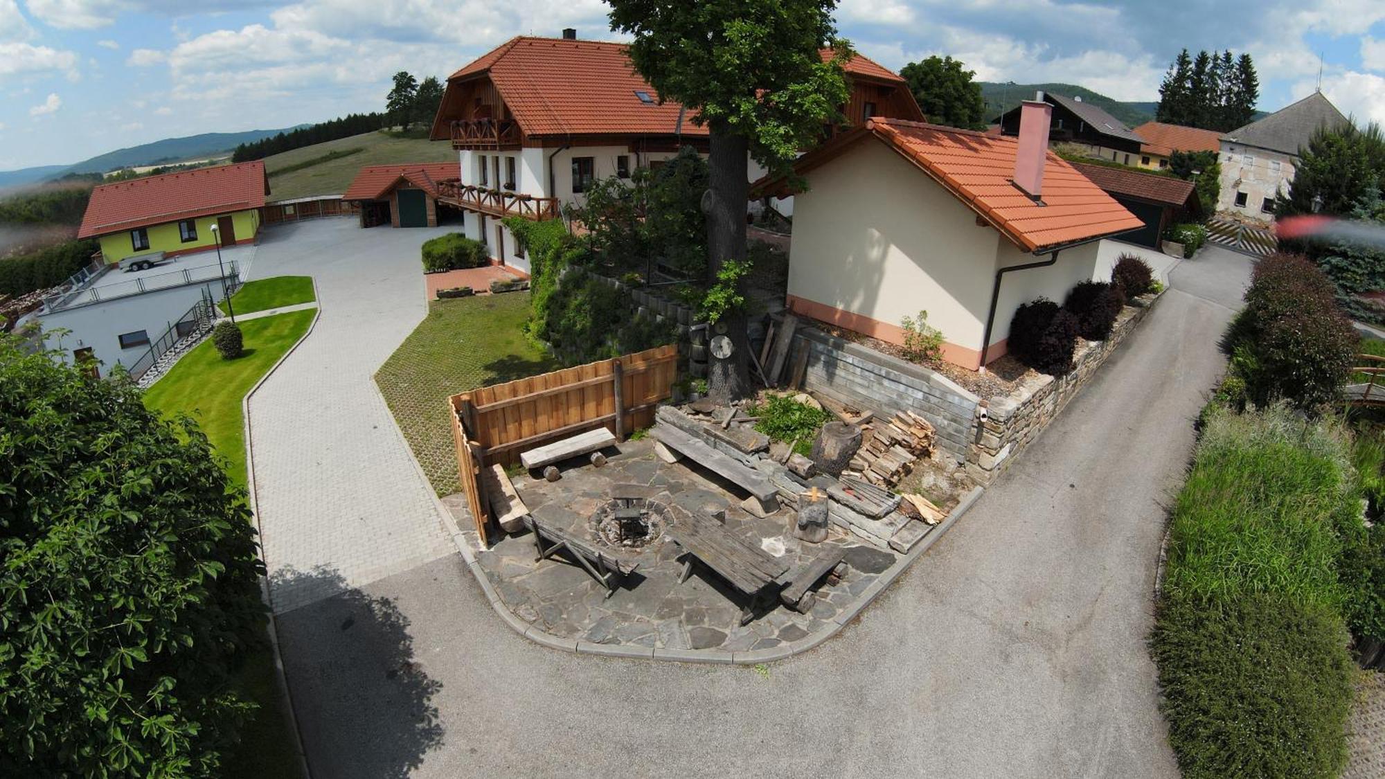 Apartmany U Srdce Vltavy Horní Planá Zewnętrze zdjęcie